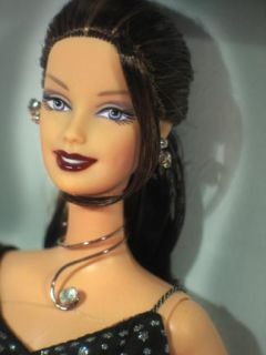 Hollywood Divine Brunette Barbie doll NRFB (Collectors Club Exclusive