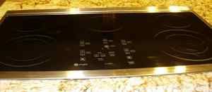  36 INCH BUILT IN ELECTRIC COOKTOP WITH TELESCOPIC DOWNDRAFT VENT