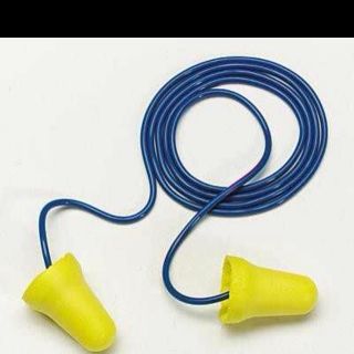 100 Pairs Ear Plugs E Z Fit Soft Earplugs 3M