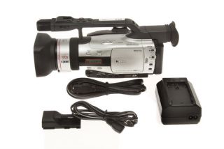  Canon GL2 3 CCD Mini DV Camcorder