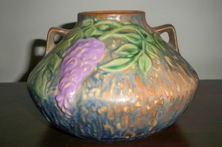 Roseville Pottery Wisteria Vase 629 4 in Tan to Blue Mint 1933