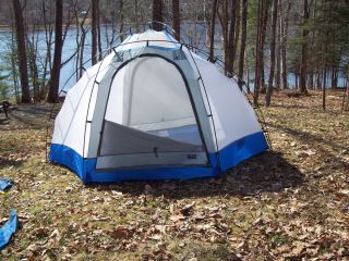  Eureka Wind River 4 Person Tent with Rain Fly