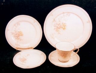 47 Pieces or Less of Noritake Easthampton Pattern 3491 Fine China