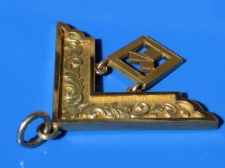 Antique 9ct Gold Masonic Past Masters Jewel Pendant 11g
