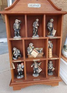 Emmett Kelly Jr clown collection and display case