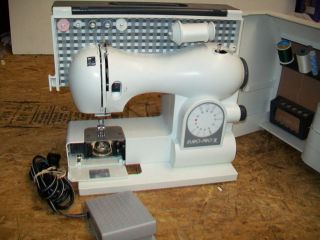  Euro Pro Sewing Machine 416