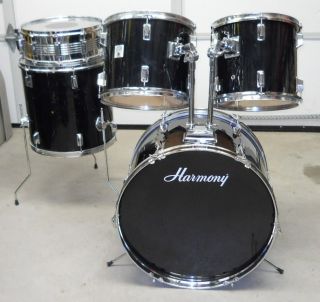 Cheap Entry Level 5 PC Gloss Black Shell Pak Drum Kit For Auction w No