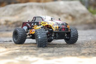 Redcat Sumo 1 24 Electric RC Car Monster Truck Yellow