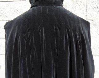 Vtg Estate Black Velvet Cape Opera Cloak Stand Up Collar Full Length