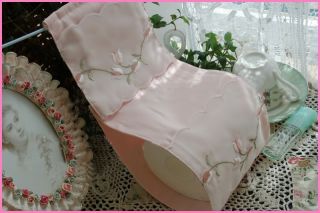 Elegant Embroidered Pink Toilet Tissue Holder Cover