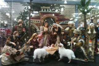 16 PSC Porcelain Nativity Set with High Quality Fabric Handcrafted New