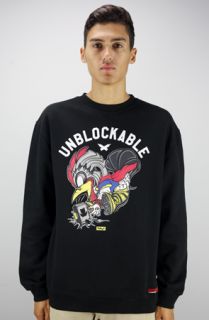 Entree Entree LS Unblockable Black Crew