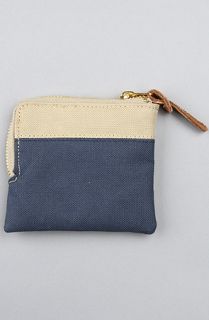 HERSCHEL SUPPLY The Johnny Pouch in Navy Khaki