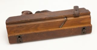 Ca. 1793 96. A classic 18th century tool in original condition. Amos