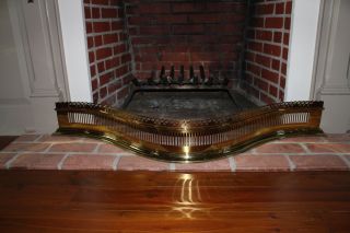 Virginia Metalcrafters Colonial Williamsburg Fireplace Fender