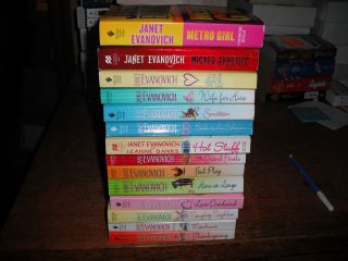 Janet Evanovich 15 Book Lot Elsie Hawkins Loveswept 0061985945