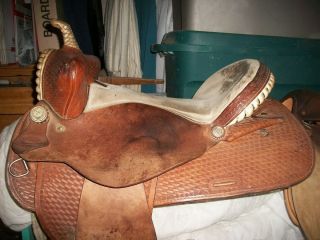  racing saddle.made by A1 saddlery Flat Rock, Alabama USA 7 gullet