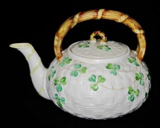 Belleek SHAMROCK Tea Kettle, Teapot, Third Black Mark, 1926 46