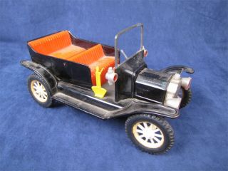 Vintage Tin Friction 1917 Model T Ford Toy Car Japan