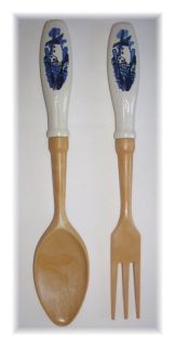 NEW HOLLAND BLUE & WHITE SALAD SERVING Spoon & Fork Souvenir NIB