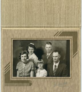 Antique Photo In Folder Fort Scott Kansas   KELLOGG Family Man, Lady 3