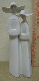 Lladro Nuns Figure 4611 Sculpted by Fulgencio Garcia Mint