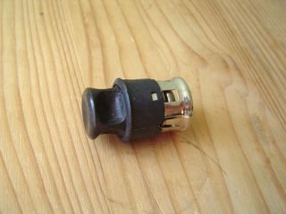 Original Mercedes Cigarette Lighter for W126 and W124. Never used