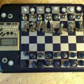 Vintage Garry KASPAROV Chess Computer Olympiad Sensory Chess Game LCD
