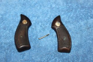  Smith and Wesson Model 36 Grips