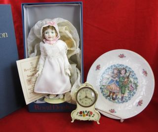 Royal Doulton Nisbet Small Sister Doll Valentines Plate Swiss Mantel