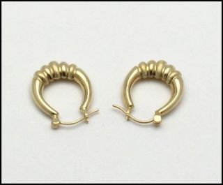 14 KT Yellow Gold Wire Insert Small Hoop Earrings Gently Used