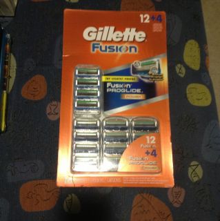 Bnib Gillette Fusion 12 Pack Plus 4 Fusion Proglide Power Blades Total
