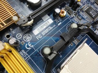 Gigabyte GA M61VME S2 GeForce 6100 nForce 400 DDR2 AMD Motherboard