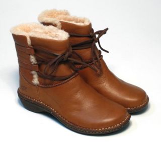 UGG Caspia Womens Gravy Brown Leather Boots Size 9