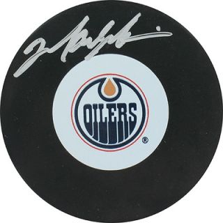 Steiner Sports Mark Messier Oilers Autograph Puck   MESSPUS000015