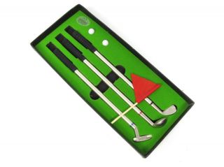 Pen Set Mini Golf Game Desk Putting Green 8 Clubs Gift Wrap Box