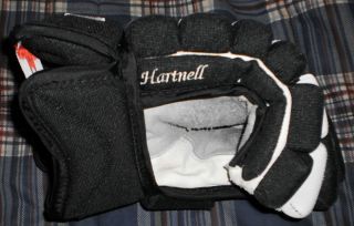 Scott Hartnell Signed Autographed Game Used Gloves Flyers NHL CCM