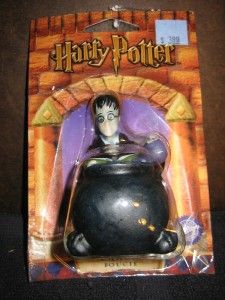 NEW HARRY POTTER CANDLE BOUCIE, SNAPES POTIONS CANDY, AND HEAR SOUNDS