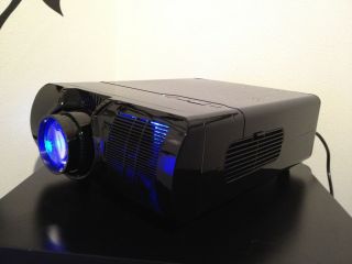 Marquee Digital Labs HD Projector MD 1000LED 3D 1080p