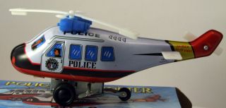  MTU Korea HR 822 Wind Up Tin Police Helicopter Toy w Box Works