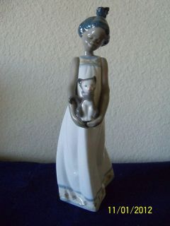 Lladro Close to My Heart Black Legacy Collection Figurine 5603