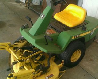 1990 john deere f510 lawn tractor 38 deck with bagger and extra blades