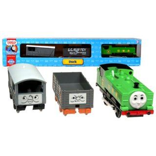 HIT Year 2006 Thomas and Friends Trackmaster Motorized