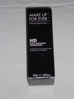  Make Up Forever HD Foundation