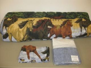 Queen Sized Comforter Set Horse Print