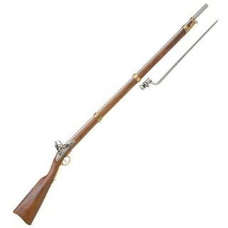 1700s Revolutionary War Flintlock Musket with Bayonet   Wood and Metal