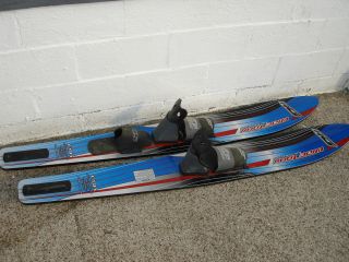 HO Wide Trax Super Shaped Water Skis Combo Set