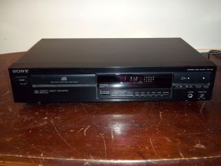   CDP 297 CD PLAYER COMPACT DISC HOME THEATER AUDIO STEREO JAPAN WORKS