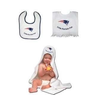 New England Patriots NFL Toddler Bib and Bath Set (3 PC