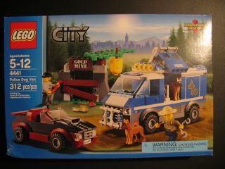 Lego City 4441 Police Dog Van Hot Car Catch The Crook at The Gold Mine